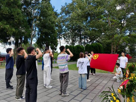 图片2.jpg